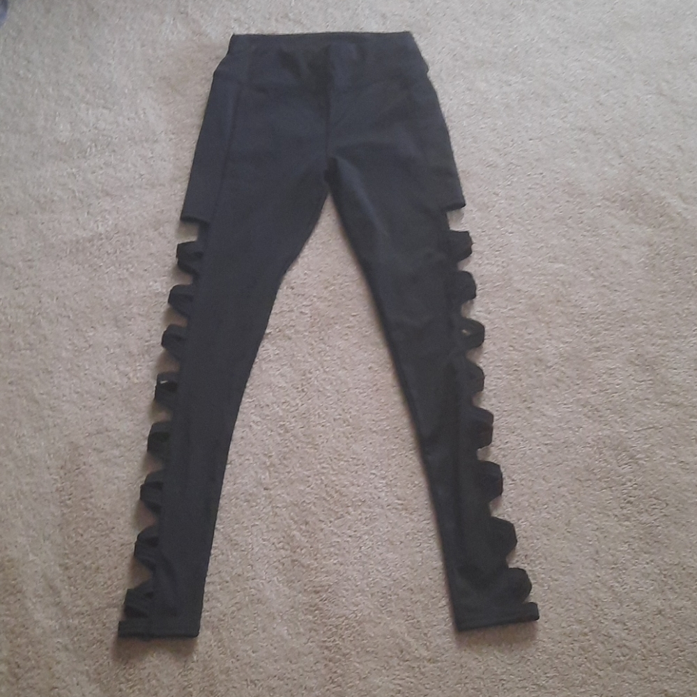 Cut out tights